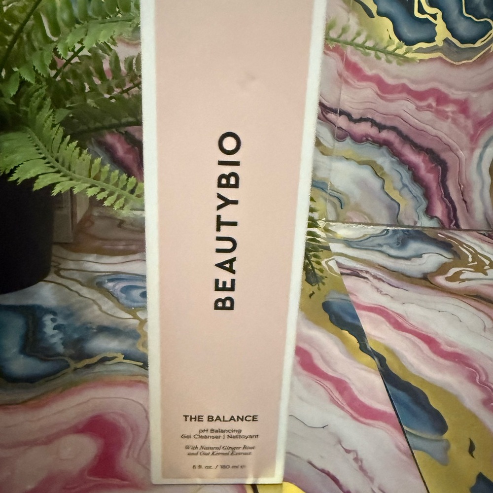 BeautyBio The Balance pH Balancing Cleanser - Pink